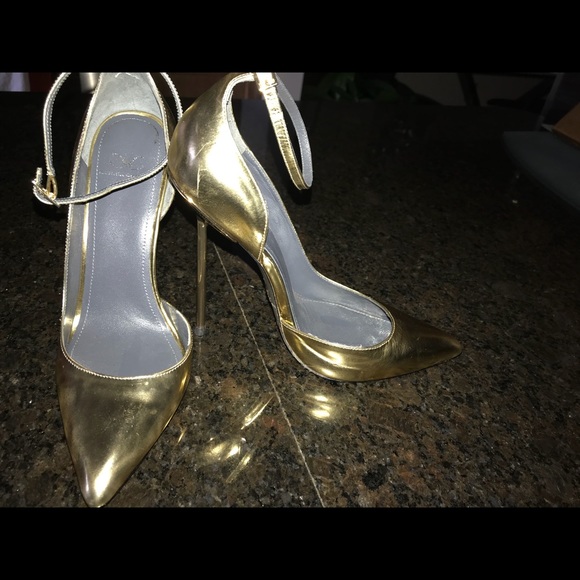Monika Chiang Gold Ankle Strap Stiletto - Picture 3 of 3